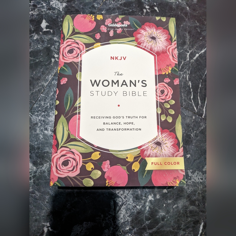 The woman's study bible full color NKJV